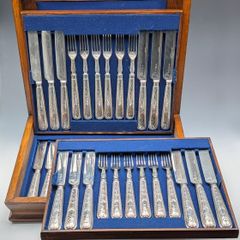 英国　1915年　銀製　カトラリーセット　ケース付き 銀製品アンティーク カトラリーセット 収納ケース付き - メルカリ