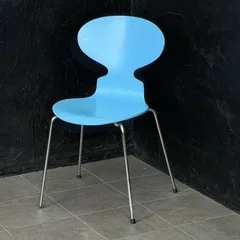 アントチェア【中古】Fritz Hansen フリッツハンセン アルネ・ヤコブセン アリンコチェア ライトブルー系 北欧 デンマーク 1999/516837のサムネイル