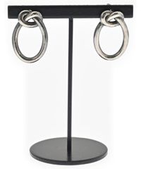 PHILIPPE AUDIBERT フリンジチェーン ピアス ゴールド系 フープ - メルカリ PHILIPPE AUDIBERT フリンジチェーン ピアス ゴールド系 フープ