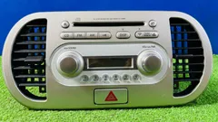 ZT-1924] SANYO 純正CDプレイヤー CD/AM/FM 39101-81J20-CTZ モコ E DBA-MG22Sのサムネイル