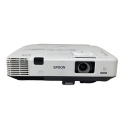 ランプ点灯時間262H【EPSON プロジェクター】 EB-S04 エプソン - メルカリ