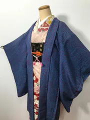 【中古】 Sサイズ 羽織 正絹 アンティーク 青地に菊花模様 長羽織 のサムネイル