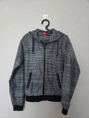 ナイキ ストライプ フード ジップアップ ジャケット