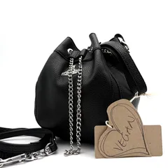 未使用保管品 Vivienne Westwood ヴィヴィアンウエストウッド 2way チェーン ショルダーバッグ ハンドバッグ 巾着 ドローストリング ブラック 黒 ヴィーガンレザー シルバー オーブ 夏休み お出かけ ボーナス ご褒美