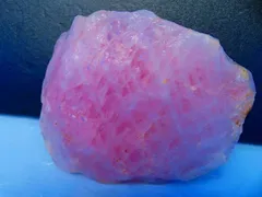 巨大！超迫力843g ブラジル産 水晶 原石 天然石 置物 ローズ水晶 鑑賞石 パワーストーン 鉱物 標本 宝石Ｆ72
