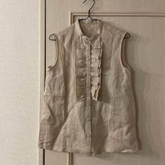 ヤンマ産業 ノースリーブ ブラウス ベージュ - メルカリ