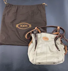 トッズ 　  ショルダーバッグ B26042706のサムネイル