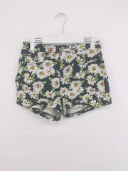 ◇ American Apparel 難あり USA製 花柄 ロールアップ ショート パンツ サイズ28 ブラック ホワイト系 マルチ レディース P  【1307060006379】のサムネイル