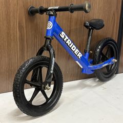 12インチ ストライダー 青 バランスバイク ブルー - メルカリ