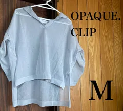 【美品】OPAQUE.CLIP　シアーチュニック　襟付きライトグレー７分袖　体型カバー　ゆったり　レディースＭサイズ　オフィスカジュアル　10代20代30代綺麗春夏秋のサムネイル