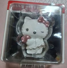 Hello Kitty x Staub ノブ 海外限定 - メルカリ