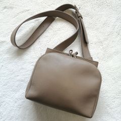 美品》OURHOME こだわりレザーのバケツバッグ モカブラウン - メルカリ