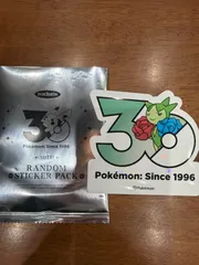 正規品確認著作権マークあり　現地売切【韓国限定】ポケモン 30周年記念ステッカー　ロゼリアのサムネイル