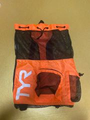 極美品】イスパック ISPACK スカル アウトドア イス付きリュック 黒