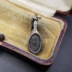 イギリス製 ヴィンテージペントップ garnet ＆ silver 925 - メルカリ