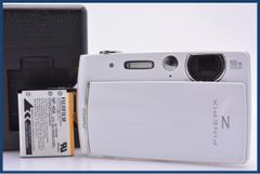 FUJIFILM FinePix Z90 本体 充電器セット - メルカリ