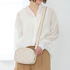 コーデュラナイロン2WAYシンプルショルダーバッグ グレージュ - メルカリ