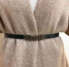 レディースベルト　女性用ベルト　スリムベルト かわいい レッド 細めベルト レディースベルト レザーBelt  シンプル カジュアル ウエストマーク 長さ調整可能 上品 ビジネス レディース女性 丈夫 バックル フリーサイズ