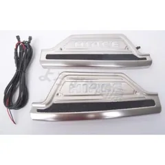 ハイエース200系フロントLEDスカッフプレートステンレス製左右セットレジアス標準ワイド1型2型3型4型5型6型7型8型 ブルー発光@のサムネイル