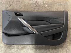 レクサスLS 右リアドア内張りドアパネル レクサスLS 右リアドア内張りドアパネル - メルカリ