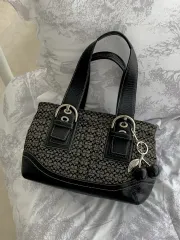 COACH シグネチャー ブラック バックル トートバッグ
