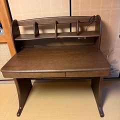 飛騨産業 キツツキマーク 円形 ダイニングテーブル - メルカリ
