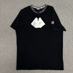 最新〔新品同様〕モンクレール レタリングロゴ M ブラック Tシャツ 