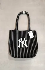 (新品) MLB ビックロゴ NY ニット トートバッグのサムネイル