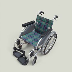 送料無料（一部地域を除く）日進　介護用　軽量　車いす TH-2SB 座面焼け、ハンドル部分キズ有　　ts-26-0424-02 送料無料（一部地域を除く）日進 介護用 軽量 車いす TH-2SB 座面焼け