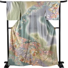 ★専用★訪問着　長襦袢セット手描き友禅 京友禅 ライトグレー 雲取り 菊 ☆専用☆訪問着 長襦袢セット手描き友禅 京友禅 ライトグレー 雲取り