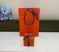 HERMES エルメス ツイリー 空箱 25個セットショッパー14枚 HERMES エルメス ツイリー 空箱 25個セットショッパー14枚 - メルカリ