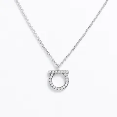 【ギフト対応可】フェラガモ FERRAGAMO ネックレス Gancini Crystal Pendant Necklace Silver ガンチーニ クリスタル シルバー レディース アクセサリー ジュエリー 人気 ブランド おしゃれ プレゼント 送料無料のサムネイル