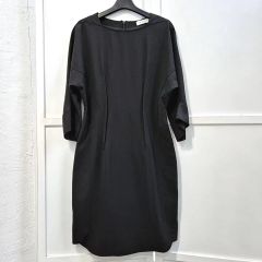 NINA RICCI ニナリッチ ブラック フォーマル ワンピース 東京イギン