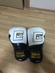 ☆早い者勝ち希少新品☆【コンバート77】CONVERT 革製 ラグビーボール