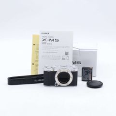 メーカー保証付き【センサー清掃済み】FUJIFILM X-M5 ボディ【取説付