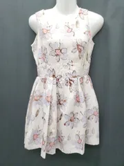 ◇ dazzlin ダズリン 花柄 ノースリーブ ミニ丈 ワンピース サイズS ホワイト系 パープル ピンク レディース P  【1406240041596】のサムネイル