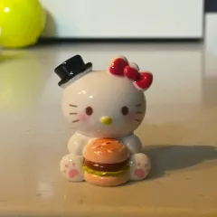 マクドナルド ハローキティ フィギュア