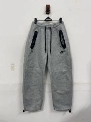 NIKE ナイキ テックフリース drip UKdrip S - メルカリ