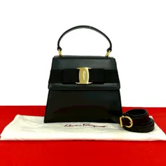 極 美品 Salvatore Ferragamo サルヴァトーレフェラガモ ヴァラリボン