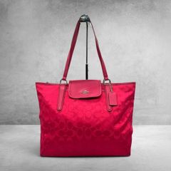old coach 4940 nubuck drawstring bag vintage coach mini shoulder 