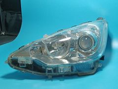 NHP10 アクア LED 右ヘッドライト 81110-52E90 - メルカリ