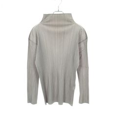PLEATS PLEASE ISSEY MIYAKE BASICSトップス - メルカリ