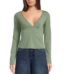 アーバンアウトフィッターズ レディース トップス Tシャツ BDG Urban Outfitters Taime Long Sleeve TShirt Mossのサムネイル