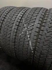 ★195/80R15 107/105N LT BRIDGESTONE/VL10 23年製 スタッドレス 4本 ブリヂストン ブリザック ハイエース キャラバン (南4-M170)のサムネイル