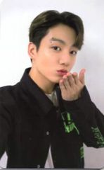 BTS PTD weverseランダム特典 JUNGKOOK - メルカリ
