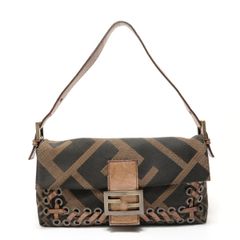 FENDI マンマバケット ハラコ ゼブラ柄 メタル装飾 - メルカリ