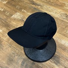 新品同様】モンクレール MONCLER キャップ ベレット ブラック - メルカリ