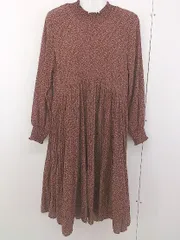 ◇ Girly Doll 総柄 スタンドカラー シャーリング 長袖 膝下丈 ワンピース ブラウン グレー レディース  【中古】 【1203110003315】のサムネイル