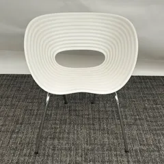 【Vitra・ヴィトラ】Tom Vac（トムバックチェア）【清掃済み!!】のサムネイル