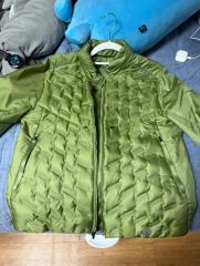 新品 NIKE エアロロフト 2WAY ランニングジャケット (Sサイズ